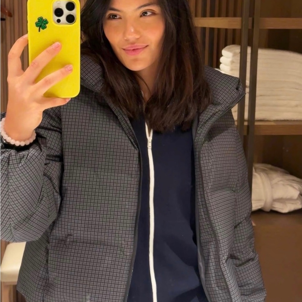 NWT UNIQLO Seamless Down Short Jacket (as seen on Emma Raducanu) Gray Checker